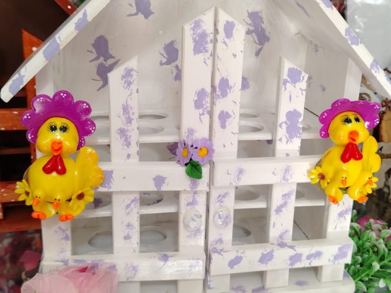 Casitas para colocar huevos, decorativas